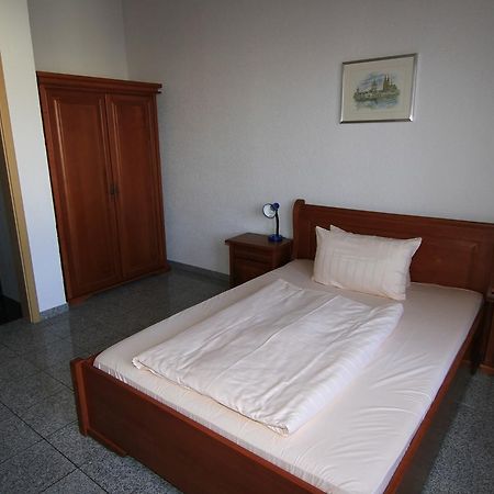 לנדסטול Hotel Avalon מראה חיצוני תמונה