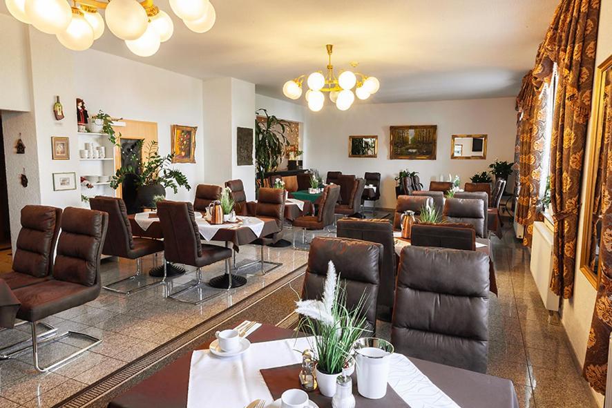 לנדסטול Hotel Avalon מראה חיצוני תמונה
